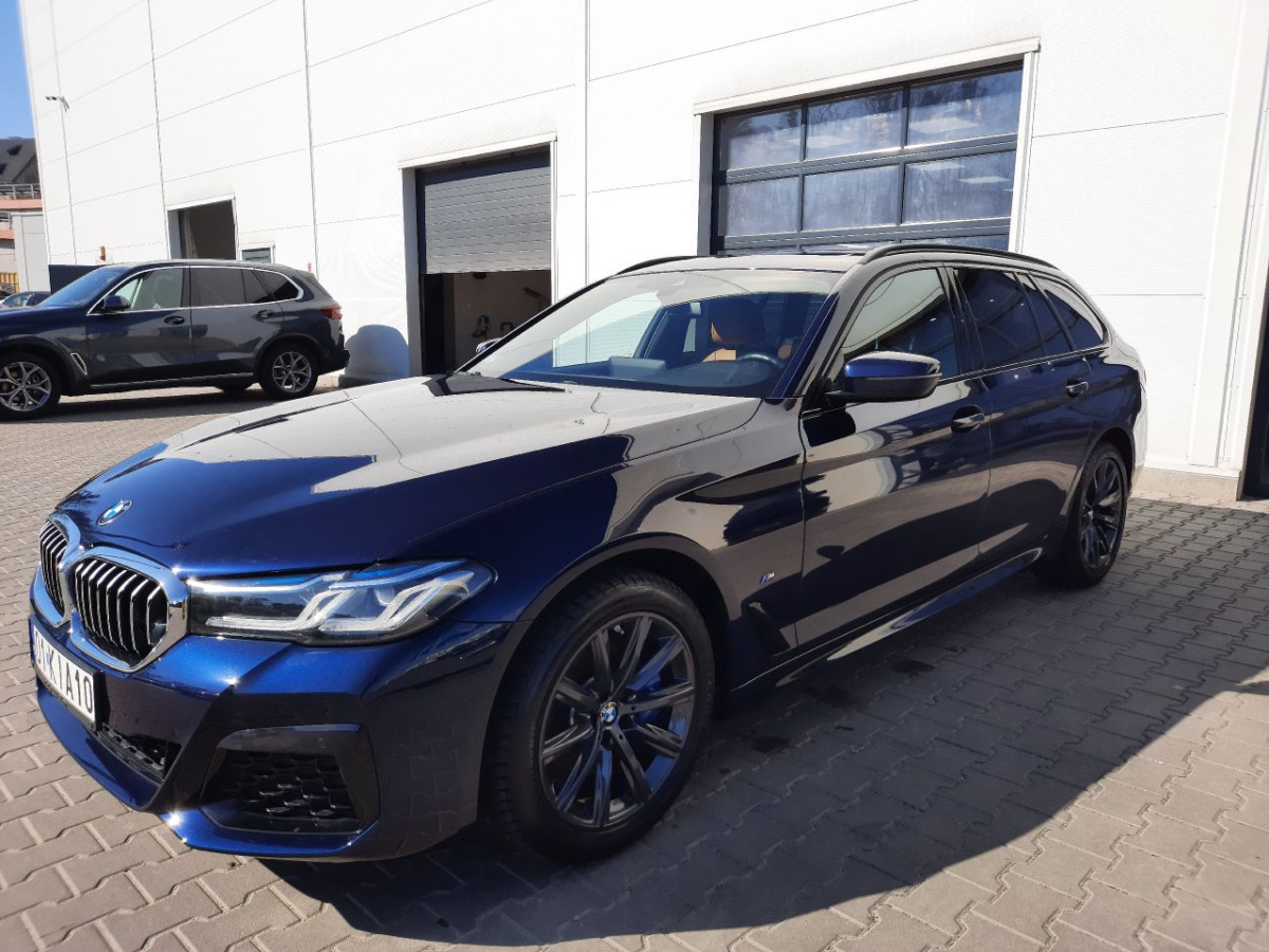 BMW 530I XDRIVE KOMBI - Car: picture 2 BMW 530I XDRIVE KOMBI - Car: picture 2
