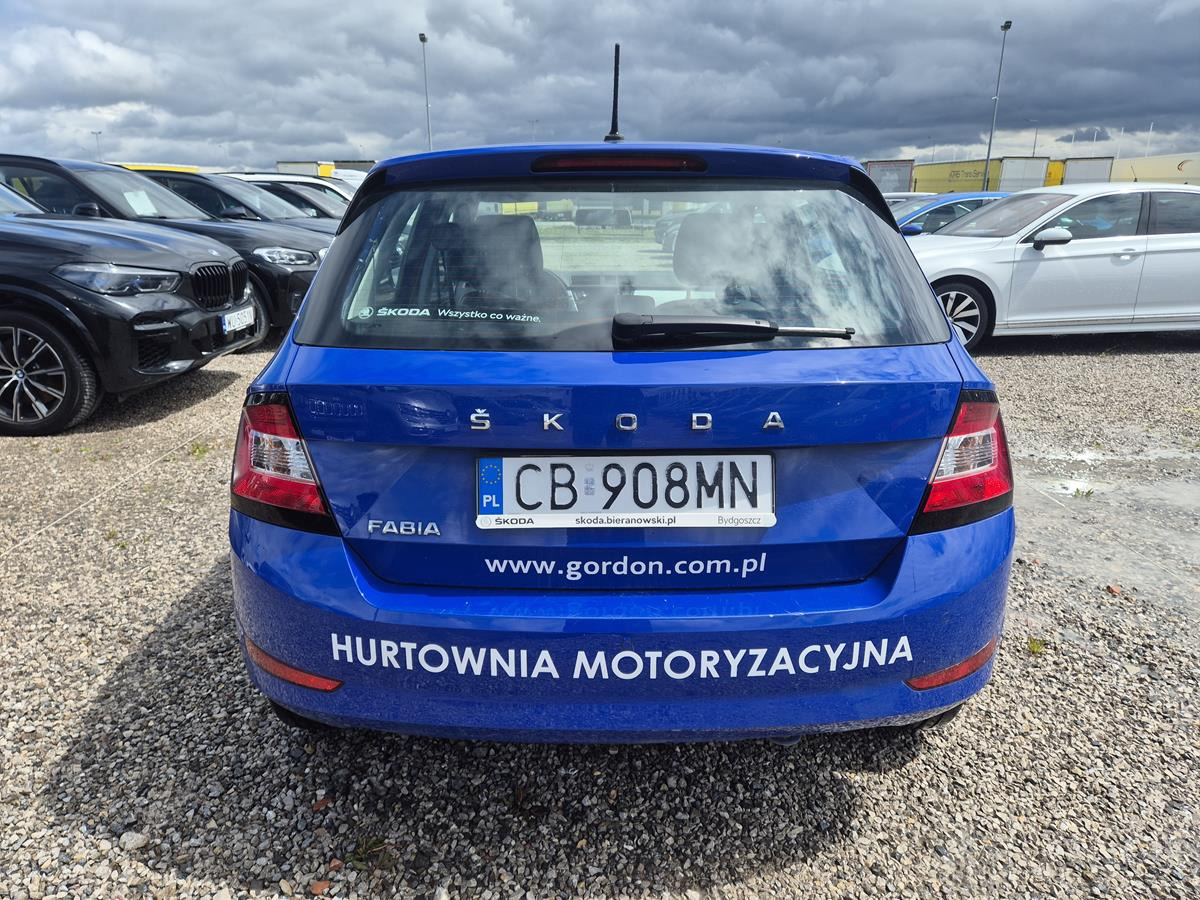 SKODA FABIA HATCHBACK - Hatchback: picture 5 SKODA FABIA HATCHBACK - Hatchback: picture 5