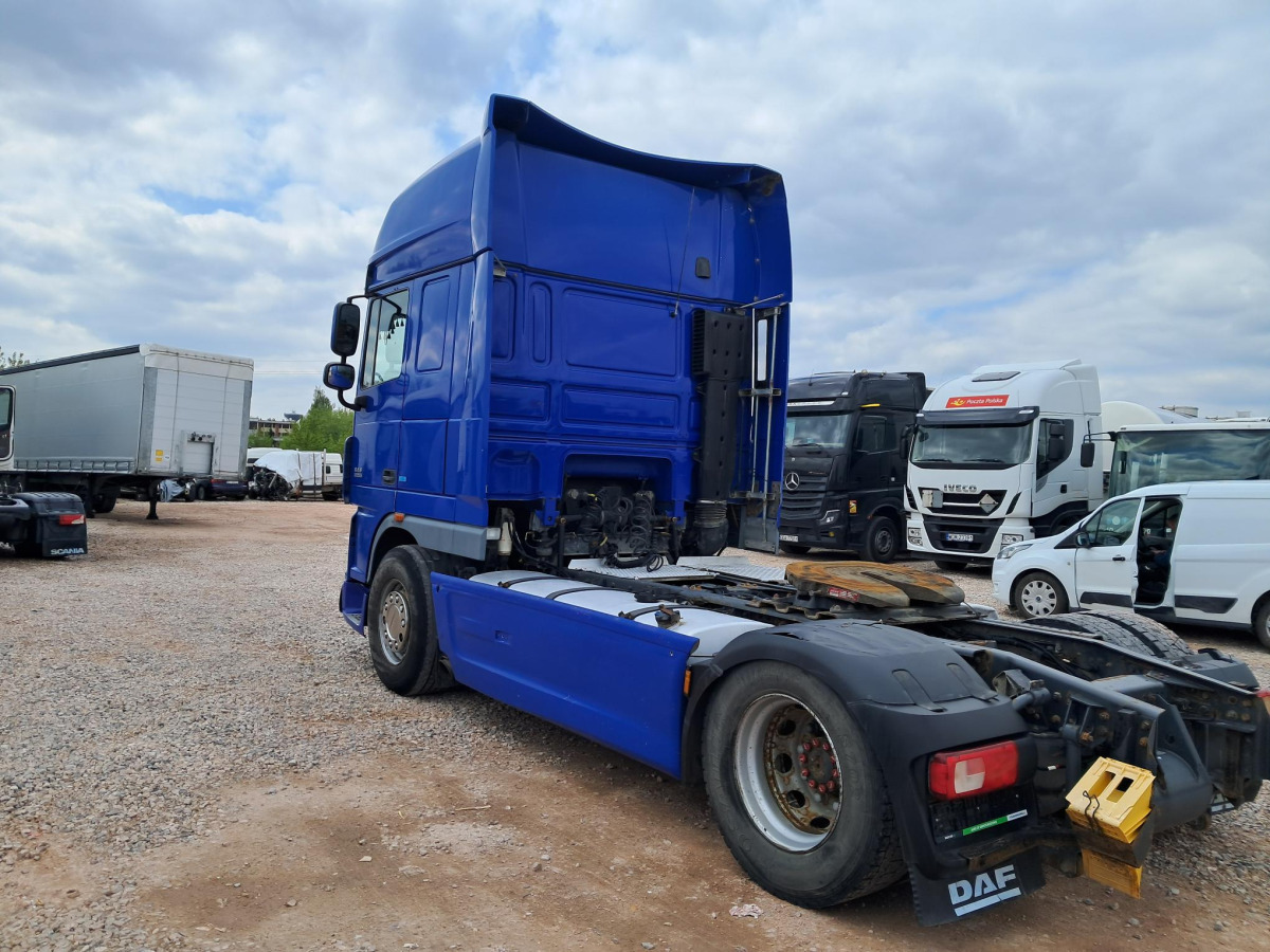 DAF XF CIĄGNIK SIODŁOWY - Tractor unit: picture 4 DAF XF CIĄGNIK SIODŁOWY - Tractor unit: picture 4