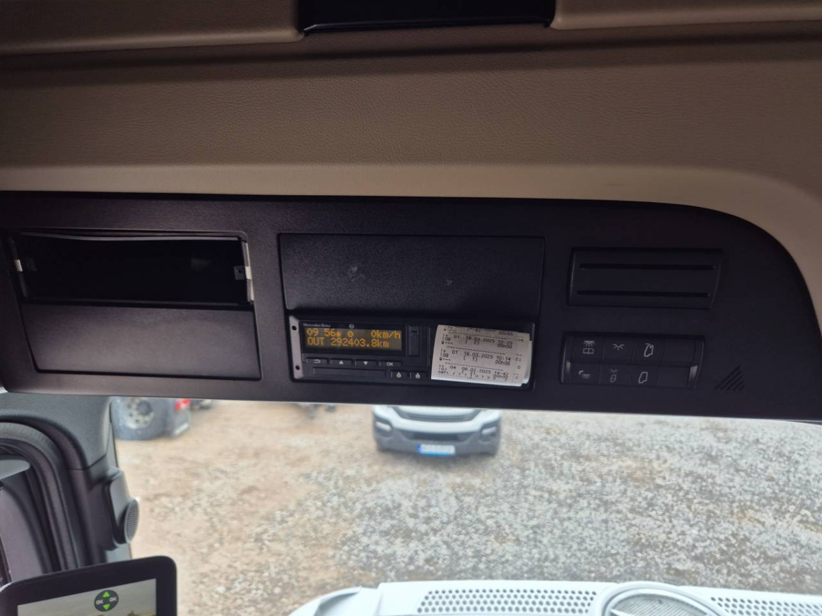 Tractor unit MERCEDES BENZ ACTROS 1845 CIĄGNIK SIODŁOWY: picture 23