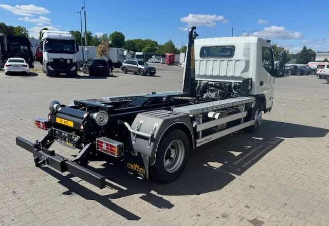 FUSO Canter 9C18 Hakowiec - Garbage truck: picture 3 FUSO Canter 9C18 Hakowiec - Garbage truck: picture 3