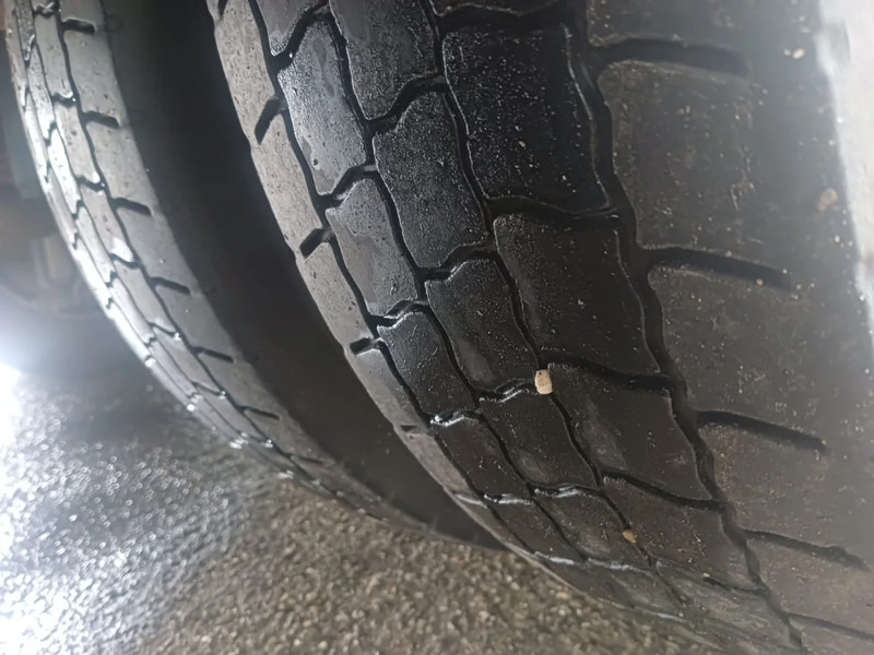 Box truck Iveco EuroCargo 180 Eurocargo 75E180 , Spring Suspension , Closed box , Tailgate: picture 19