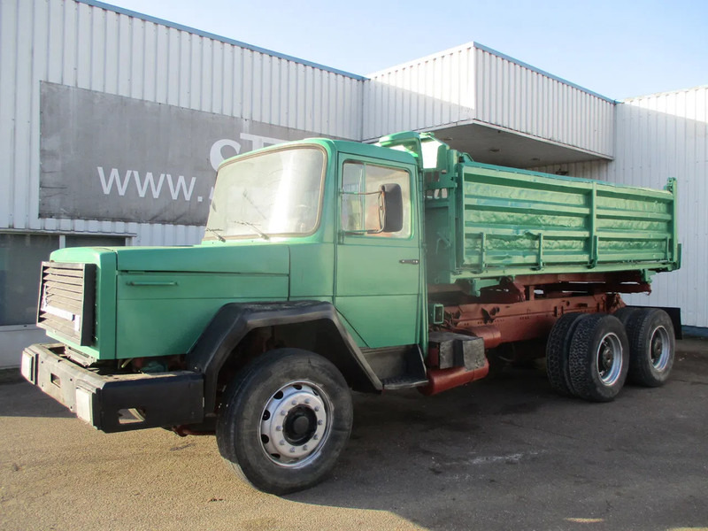 Tipper Iveco Magirus deutz 260-26, 6x4 , 6 Cylinder water cooled , 3 way tipper , Spring suspension: picture 6