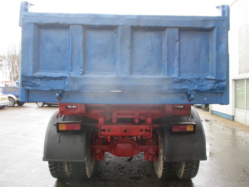 Tipper Mercedes-Benz 2635 , V8 Bi-Turbo , 6x4, ZF Manual , 3 way tipper , Spring suspension: picture 7 Tipper Mercedes-Benz 2635 , V8 Bi-Turbo , 6x4, ZF Manual , 3 way tipper , Spring suspension: picture 7