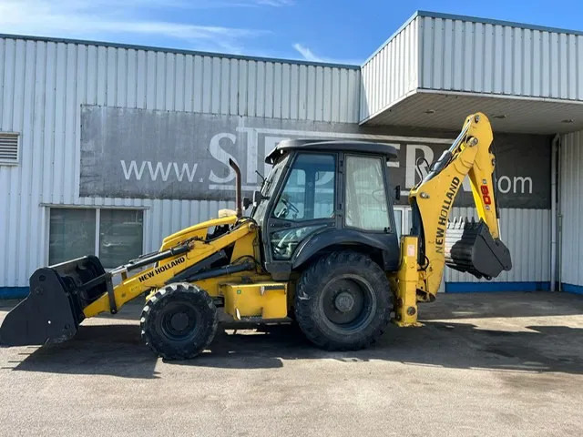 New Holland B80B , 4x4 , Backhoe Loader , 4 in1 bucket - Backhoe loader: picture 2 New Holland B80B , 4x4 , Backhoe Loader , 4 in1 bucket - Backhoe loader: picture 2
