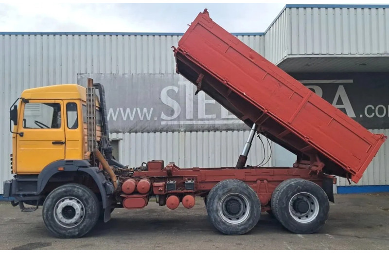 Renault G 300.26 , Manager , 6x4 , 3 Way-Tipper , Spring Suspension , Manual - Tipper: picture 2 Renault G 300.26 , Manager , 6x4 , 3 Way-Tipper , Spring Suspension , Manual - Tipper: picture 2