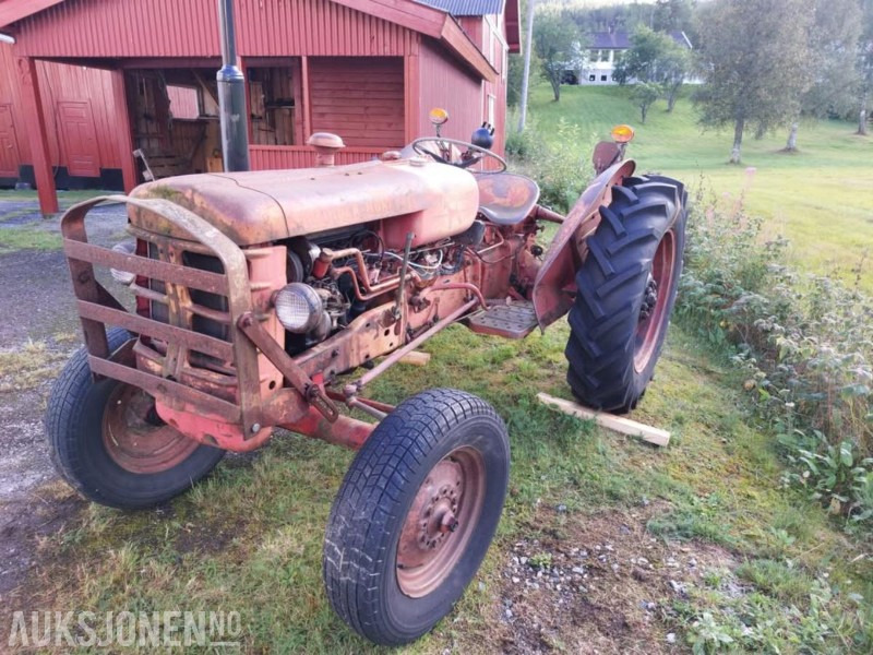 1960 Volvo 425 Terrier traktor - Farm tractor: picture 1 1960 Volvo 425 Terrier traktor - Farm tractor: picture 1