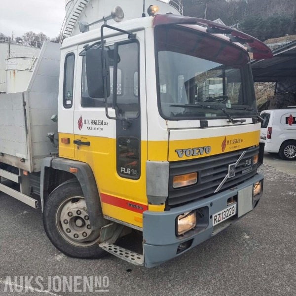 1986 Volvo FL6144X2 lastebil med plan eu ok 05.2026 - Dropside/ Flatbed truck: picture 2 1986 Volvo FL6144X2 lastebil med plan eu ok 05.2026 - Dropside/ Flatbed truck: picture 2