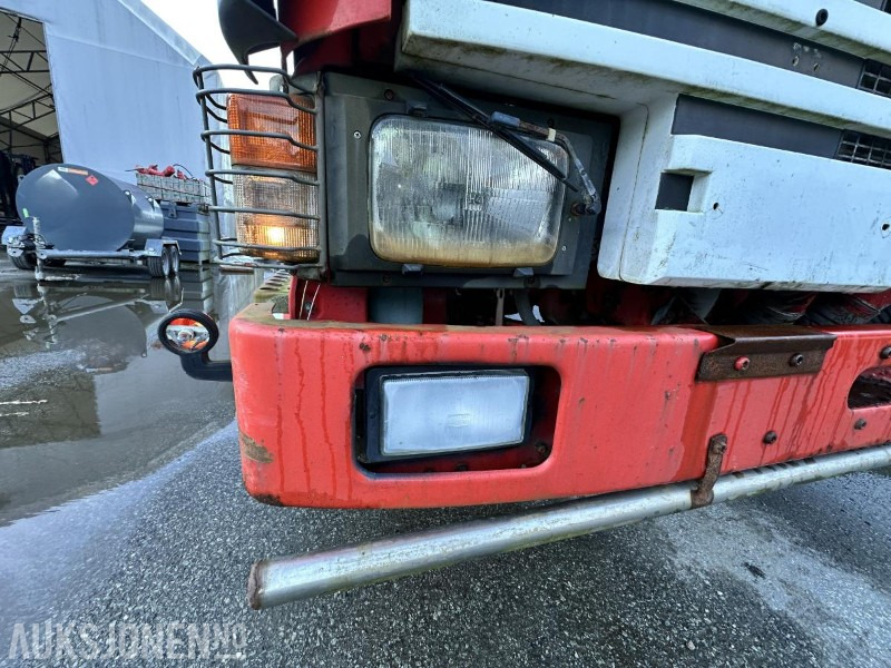 Fire truck 1992 Scania R 113ML - 400 6X2 Tankbil/Brannbil med vannkanon - Repobjekt, 553874km: picture 9