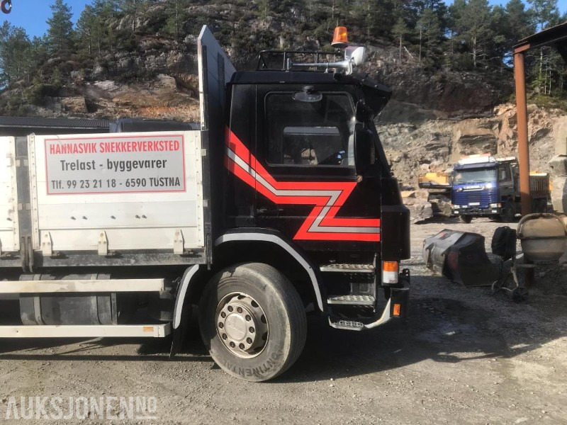 1994 Scania P-93 M - Planbil med bakmontert kran - Palfinger PK 7501 - Crane truck: picture 2 1994 Scania P-93 M - Planbil med bakmontert kran - Palfinger PK 7501 - Crane truck: picture 2