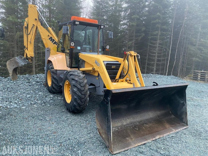 1995 TRAKTORGRAVER - MF 965 FERMEC MVA FRI - Backhoe loader: picture 3 1995 TRAKTORGRAVER - MF 965 FERMEC MVA FRI - Backhoe loader: picture 3