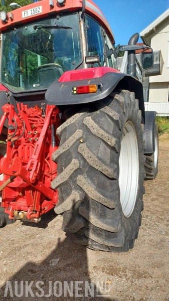 2002 McCormick MTX175 MVA FRI FRONTLASTER HURTIGGIR brøyteplate - Farm tractor: picture 3 2002 McCormick MTX175 MVA FRI FRONTLASTER HURTIGGIR brøyteplate - Farm tractor: picture 3
