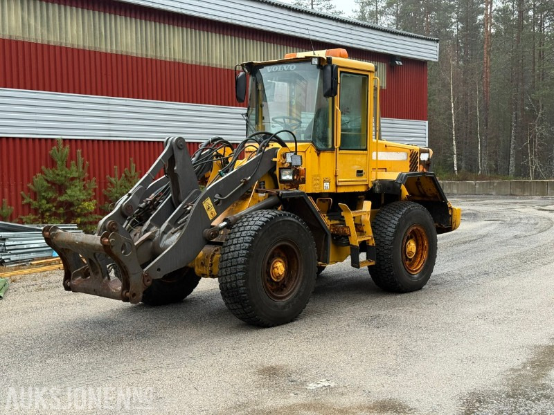 2002 Volvo L70D Hjullaster – Hydraulisk HK-feste – 3 og 4. funksjon - Wheel loader: picture 1 2002 Volvo L70D Hjullaster – Hydraulisk HK-feste – 3 og 4. funksjon - Wheel loader: picture 1