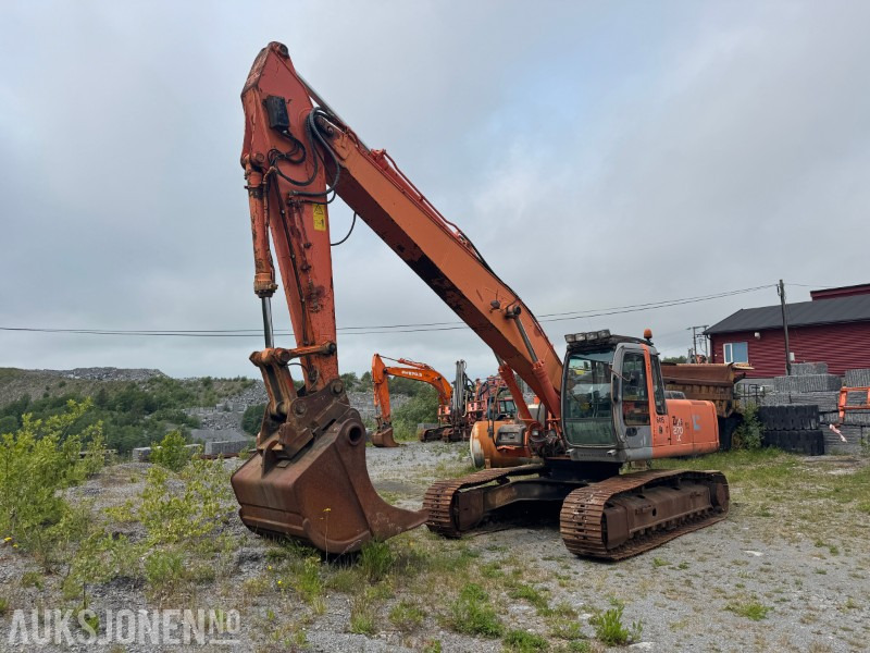 2003 Hitachi ZX270LC Gravemaskin - Beltegraver - Excavator: picture 2 2003 Hitachi ZX270LC Gravemaskin - Beltegraver - Excavator: picture 2