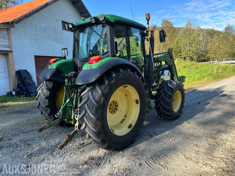 2004 John Deere 6320 - traktor med frontlaster - Farm tractor: picture 3 2004 John Deere 6320 - traktor med frontlaster - Farm tractor: picture 3