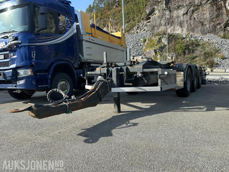 2005 Nor slep PHV 24C - 3 akslet 20 fots Containertralle - EU Godkjent - Container transporter/ Swap body trailer: picture 1 2005 Nor slep PHV 24C - 3 akslet 20 fots Containertralle - EU Godkjent - Container transporter/ Swap body trailer: picture 1