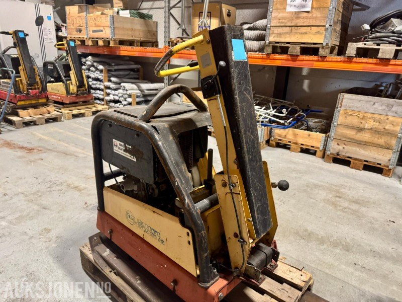 2007 Dynapac LG500 Vibroplate - Construction equipment: picture 2 2007 Dynapac LG500 Vibroplate - Construction equipment: picture 2