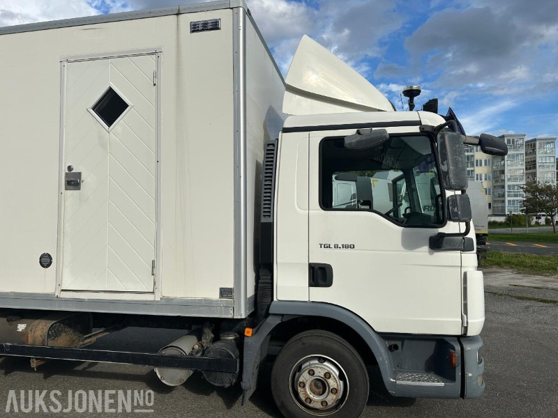 2010 MAN TGL8.1804X2BL SKAPBIL - 206034 KM. - Box truck: picture 2 2010 MAN TGL8.1804X2BL SKAPBIL - 206034 KM. - Box truck: picture 2