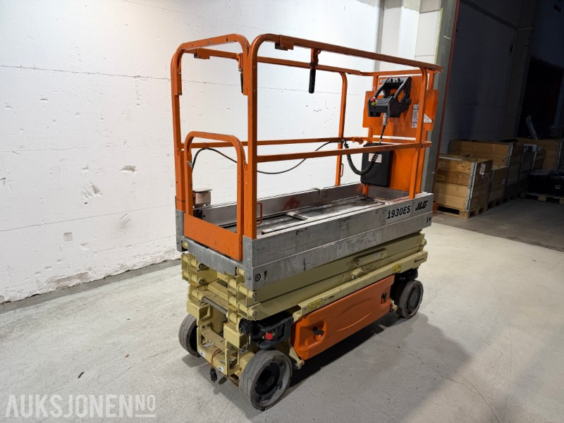 2014 JLG 1930 ES sakselift med arbeidshøyde på 7,8 meter - Aerial platform: picture 3 2014 JLG 1930 ES sakselift med arbeidshøyde på 7,8 meter - Aerial platform: picture 3