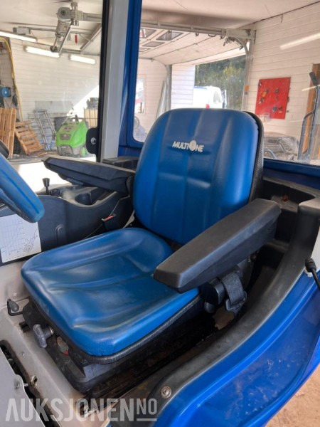 2014 Multione SL840DT - Skid steer loader: picture 4 2014 Multione SL840DT - Skid steer loader: picture 4