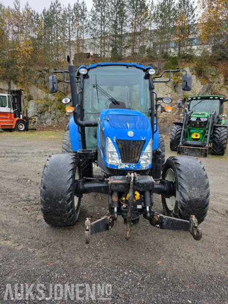 2014 New Holland T4.75 front hydraulikk P2 3600 timer - Farm tractor: picture 3 2014 New Holland T4.75 front hydraulikk P2 3600 timer - Farm tractor: picture 3
