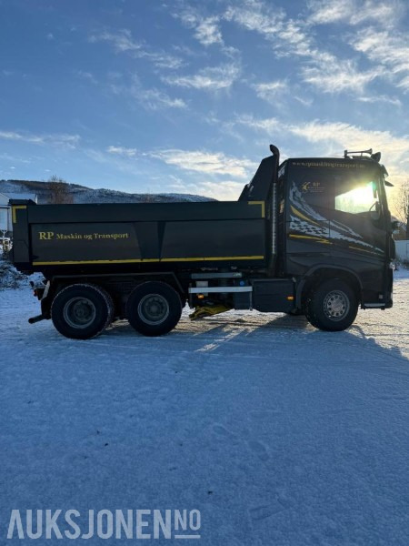 2015 Volvo FH16 6X4 540 Tippbil - Brøyterigget - Skjær - 403000KM - Tipper: picture 4 2015 Volvo FH16 6X4 540 Tippbil - Brøyterigget - Skjær - 403000KM - Tipper: picture 4