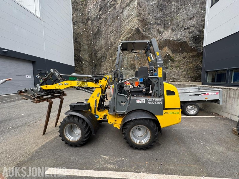 2015 Wacker Neuson WL20e - Elektrisk Hjullaster - Skuffe - Gafler - Minicontainer m/Tipp - Timer: 452 - Wheel loader: picture 5 2015 Wacker Neuson WL20e - Elektrisk Hjullaster - Skuffe - Gafler - Minicontainer m/Tipp - Timer: 452 - Wheel loader: picture 5