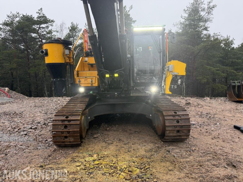 Crawler excavator 2016 VOLVO EC300EL BELTEGRAVER M/BORTÅRN - SERVICEHISTORIKK - ENGCON TILTROTATOR - MASKINSTYRING - SENTRALSMØRING.: picture 14 Crawler excavator 2016 VOLVO EC300EL BELTEGRAVER M/BORTÅRN - SERVICEHISTORIKK - ENGCON TILTROTATOR - MASKINSTYRING - SENTRALSMØRING.: picture 14