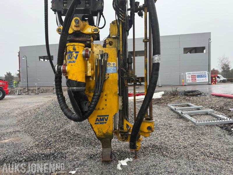 Crawler excavator 2016 VOLVO EC300EL BELTEGRAVER M/BORTÅRN - SERVICEHISTORIKK - ENGCON TILTROTATOR - MASKINSTYRING - SENTRALSMØRING.: picture 18 Crawler excavator 2016 VOLVO EC300EL BELTEGRAVER M/BORTÅRN - SERVICEHISTORIKK - ENGCON TILTROTATOR - MASKINSTYRING - SENTRALSMØRING.: picture 18