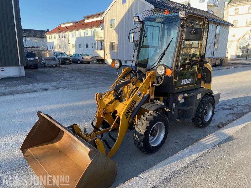 Wheel loader 2017 Sino 908 Hjullaster med skuffe og hydrauliske pallegaffler: picture 1