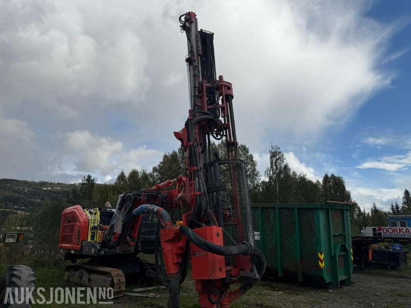 2018 Sandvik Ranger DX800I borerigg. - Drilling rig: picture 3 2018 Sandvik Ranger DX800I borerigg. - Drilling rig: picture 3