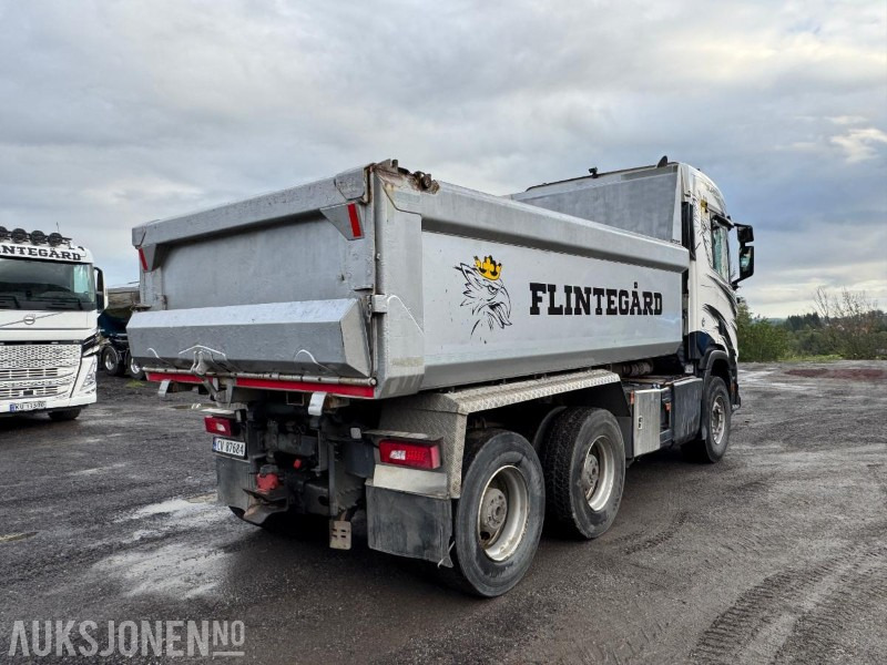 2018 Scania R580 / 6x4 / tippbil / brøyte og salt rigget - Tipper: picture 5 2018 Scania R580 / 6x4 / tippbil / brøyte og salt rigget - Tipper: picture 5