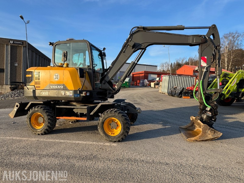 2020 Volvo EW60E HJULGRAVER MED TOLTROTATOR OG 2 SKUFFER - Excavator: picture 3 2020 Volvo EW60E HJULGRAVER MED TOLTROTATOR OG 2 SKUFFER - Excavator: picture 3