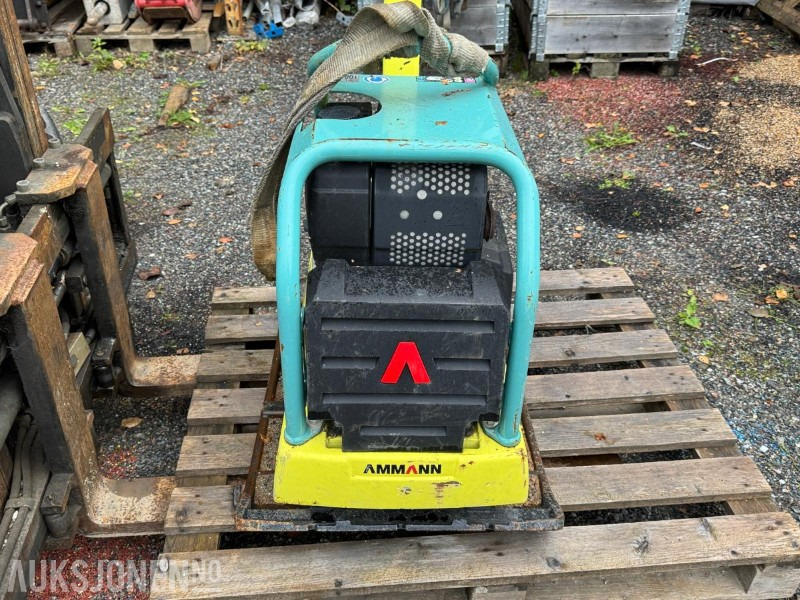 2022 AMMANN APR 40/60 HA vibroplate / 284kg - Roller: picture 2 2022 AMMANN APR 40/60 HA vibroplate / 284kg - Roller: picture 2