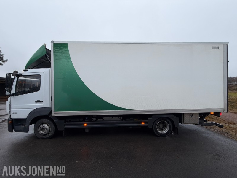 2023 Mercedes-Benz Atego 818 kjøpt ny i Norge - Baklem - 266855 km - Box truck: picture 3 2023 Mercedes-Benz Atego 818 kjøpt ny i Norge - Baklem - 266855 km - Box truck: picture 3
