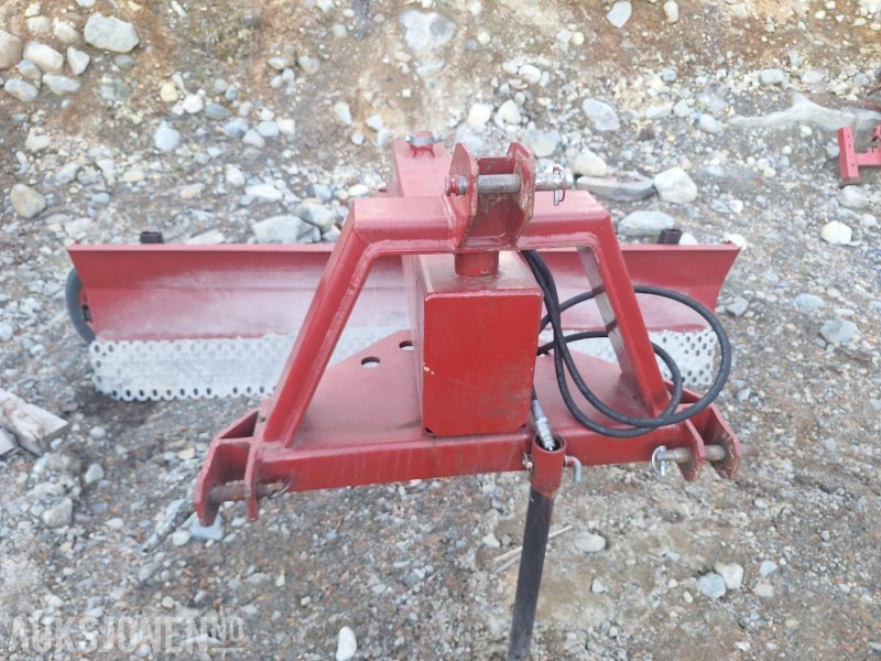 2000 Sami Traktor skrape 275cm bredde - Nytt slitestål - Hydraulisk sving - Agricultural machinery: picture 2 2000 Sami Traktor skrape 275cm bredde - Nytt slitestål - Hydraulisk sving - Agricultural machinery: picture 2