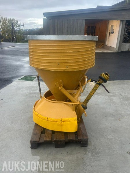 2003 Bogballe FS 220+ saltspreder/gjødselspreder - Agricultural machinery: picture 4 2003 Bogballe FS 220+ saltspreder/gjødselspreder - Agricultural machinery: picture 4