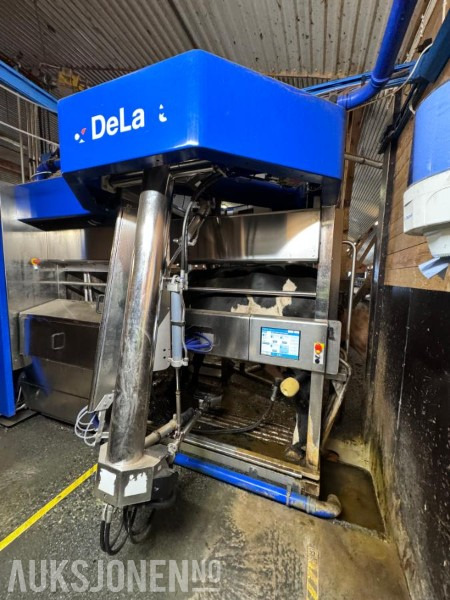2013 DeLaval VMS melkerobot med 1 kraftfôrstasjon FSC40 - Høyre utgave - Steam - Innredning og grinder foran - Vakuumpumpe - Fortsatt i daglig drift - Agricultural machinery: picture 2 2013 DeLaval VMS melkerobot med 1 kraftfôrstasjon FSC40 - Høyre utgave - Steam - Innredning og grinder foran - Vakuumpumpe - Fortsatt i daglig drift - Agricultural machinery: picture 2
