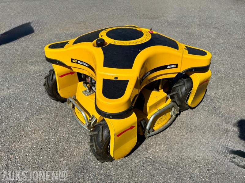 2016 Spider Mini II - Radiostyrt Skråning Gressklipper - Agricultural machinery: picture 2 2016 Spider Mini II - Radiostyrt Skråning Gressklipper - Agricultural machinery: picture 2