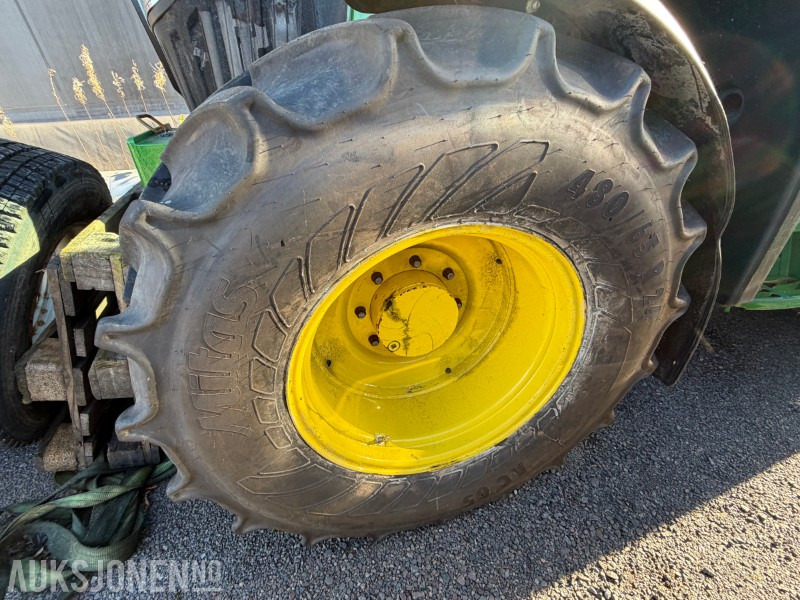 4 stk For og bakdekk fra John Deere 6100 - Traktordekk med felg - Agricultural machinery: picture 4 4 stk For og bakdekk fra John Deere 6100 - Traktordekk med felg - Agricultural machinery: picture 4