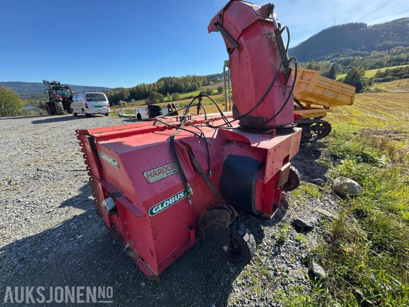 Globus GTF 250 snøfres med hydraulisk tut - Agricultural machinery: picture 3 Globus GTF 250 snøfres med hydraulisk tut - Agricultural machinery: picture 3
