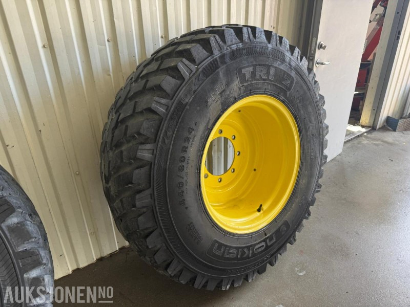 Nokian TRi-2 dekk på rustfrie John deere felger. Passer 6410, 6420, 6430 og 6130 480/80/38 og 440/80/24 - Agricultural machinery: picture 4 Nokian TRi-2 dekk på rustfrie John deere felger. Passer 6410, 6420, 6430 og 6130 480/80/38 og 440/80/24 - Agricultural machinery: picture 4