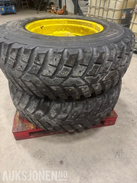 Nokian Tri 440/80R28 - Agricultural machinery: picture 3 Nokian Tri 440/80R28 - Agricultural machinery: picture 3