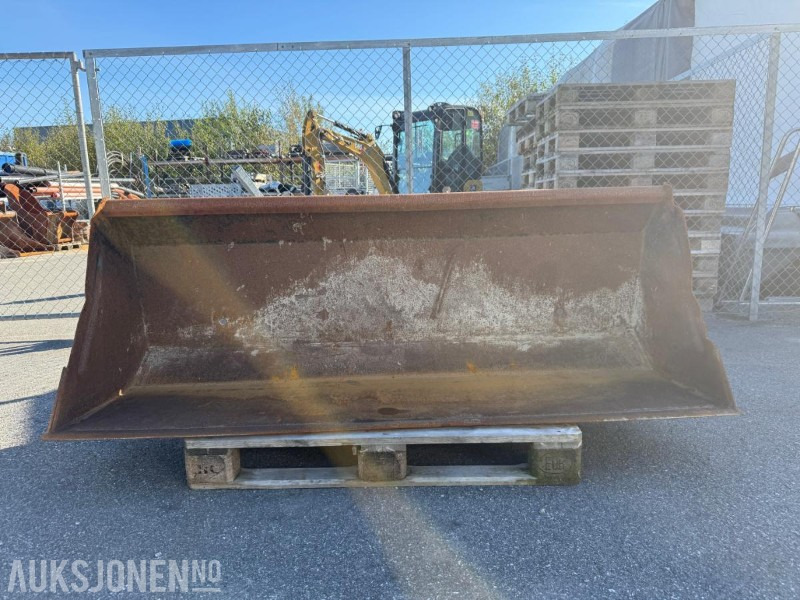 Traktorskuff. - Agricultural machinery: picture 1 Traktorskuff. - Agricultural machinery: picture 1