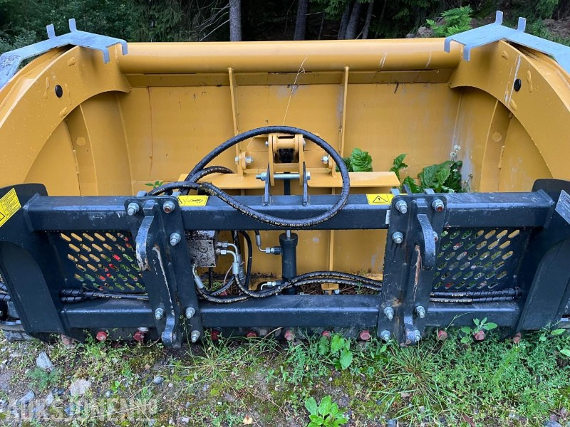 Ubrukt Rundballutpakker/splitter TANCO I75 MULTI SHEAR - Agricultural machinery: picture 4 Ubrukt Rundballutpakker/splitter TANCO I75 MULTI SHEAR - Agricultural machinery: picture 4