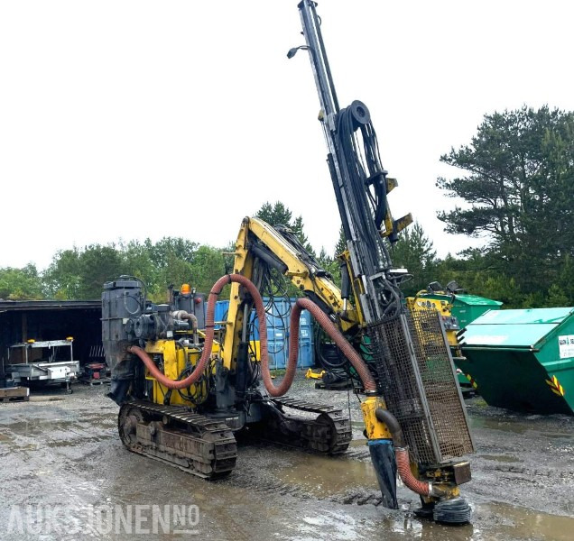 Atlas Copco ROC D3-03 borerigg med COP 1838LE borhammer støvsuger og vinsj - Drilling rig: picture 2 Atlas Copco ROC D3-03 borerigg med COP 1838LE borhammer støvsuger og vinsj - Drilling rig: picture 2