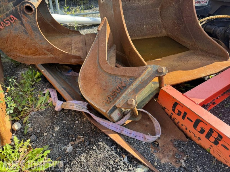 Nasta Smalskuff – 80 Liter, 340 mm, S40 Feste - Attachment for Construction machinery: picture 3 Nasta Smalskuff – 80 Liter, 340 mm, S40 Feste - Attachment for Construction machinery: picture 3