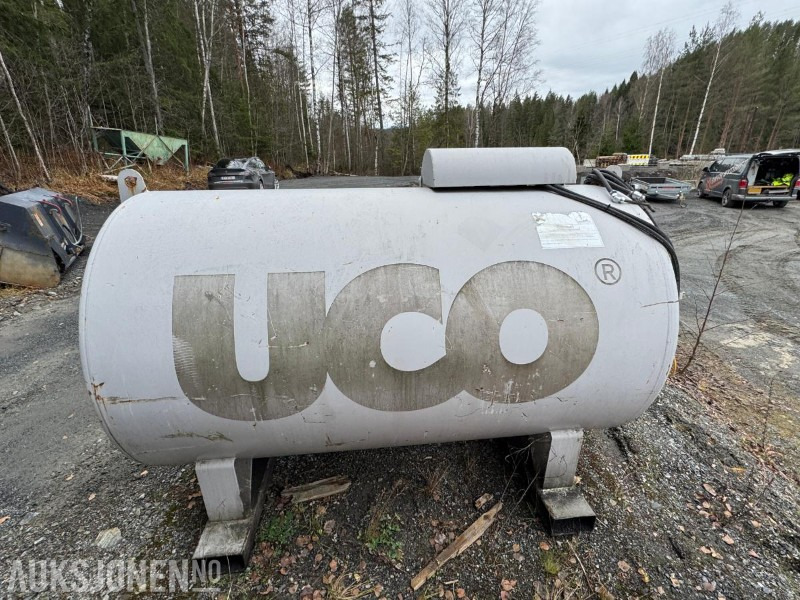 Dieseltank 2600 liter med pumpe - Construction equipment: picture 4 Dieseltank 2600 liter med pumpe - Construction equipment: picture 4