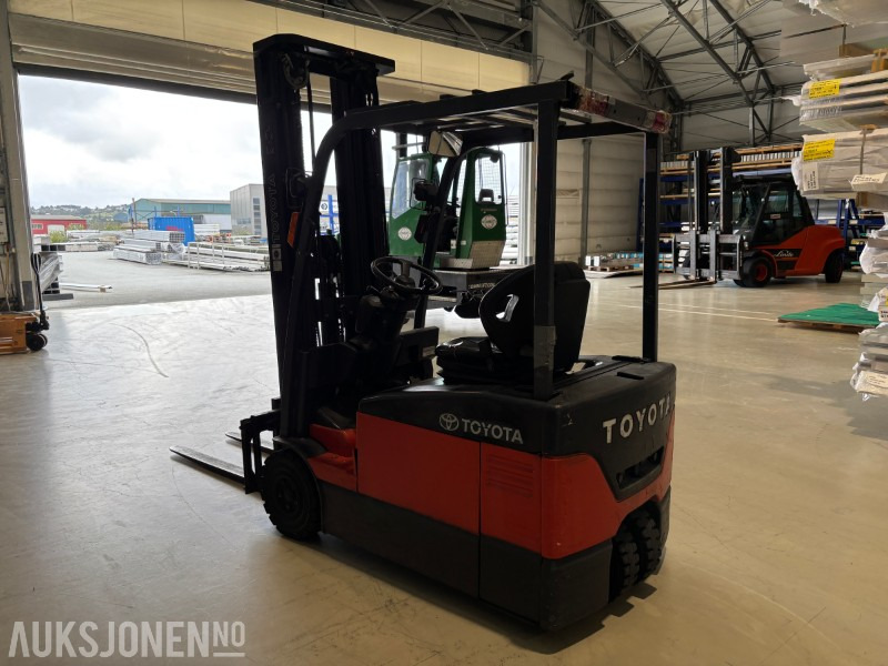 2005 Toyota Elektrisk Gaffeltruck 7FBEF15. 1500kg - Material handling equipment: picture 3 2005 Toyota Elektrisk Gaffeltruck 7FBEF15. 1500kg - Material handling equipment: picture 3
