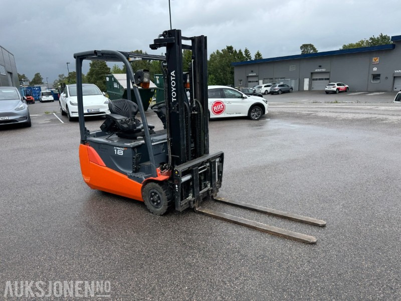 2013 Toyota 8FBET18 elektrisk gaffeltruck - Material handling equipment: picture 3 2013 Toyota 8FBET18 elektrisk gaffeltruck - Material handling equipment: picture 3